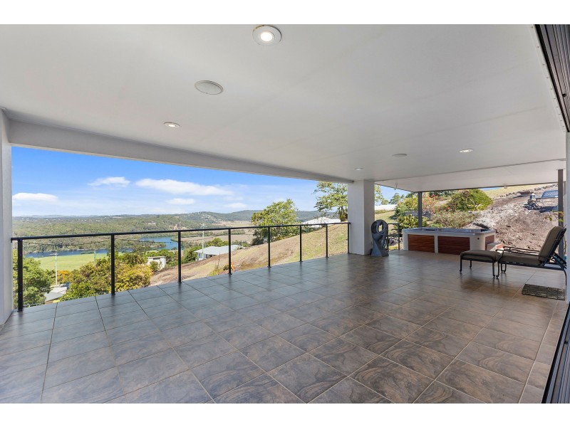 230 Ocean Vista Drive, Maroochy River QLD 4561