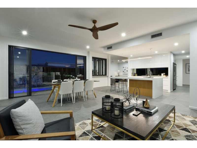 230 Ocean Vista Drive, Maroochy River QLD 4561