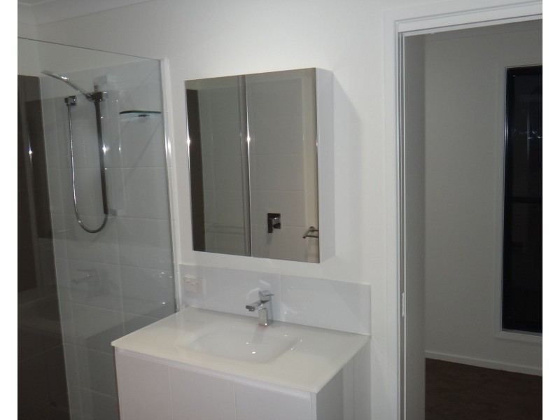2/11 Waterbird Street, Maroochydore QLD 4558