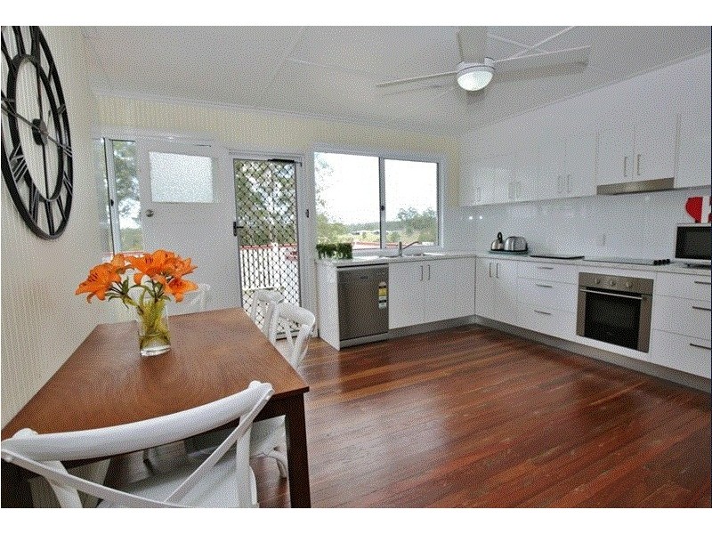 64 Old Veteran Road, Veteran QLD 4570