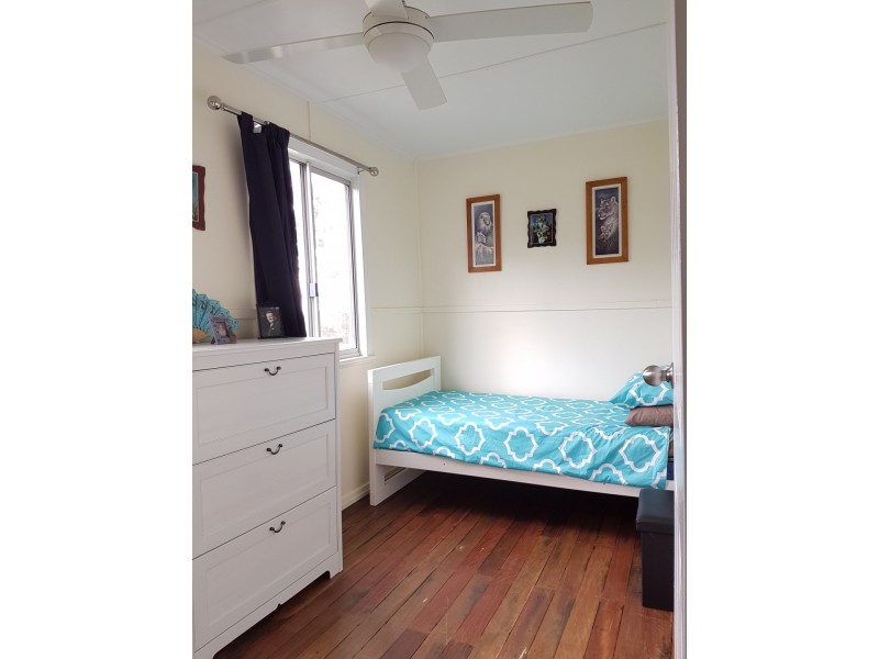 64 Old Veteran Road, Veteran QLD 4570