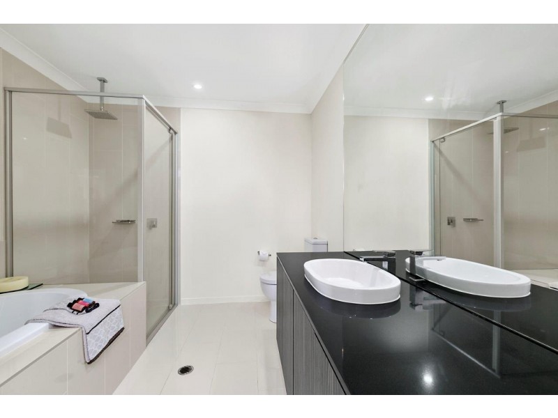 25 Bunya Grove, Peregian Springs QLD 4573