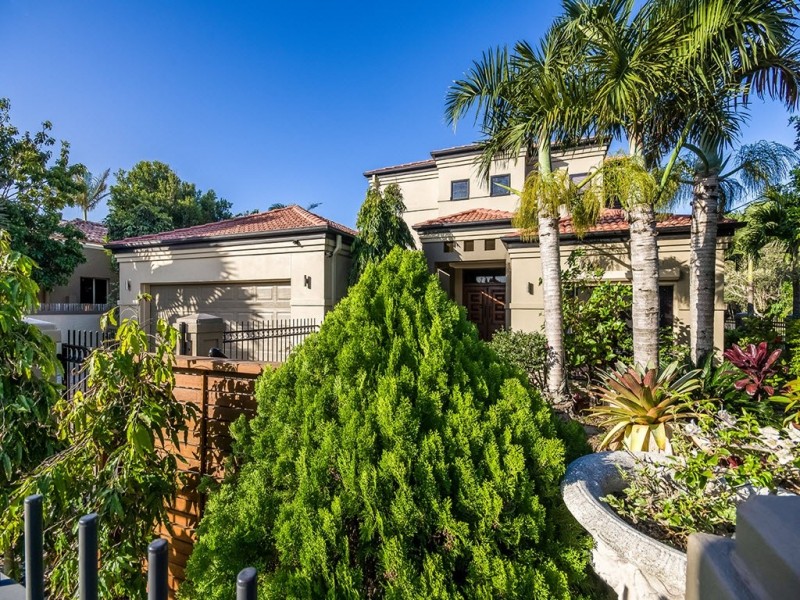 34 Kawanna St, Mudjimba QLD 4564