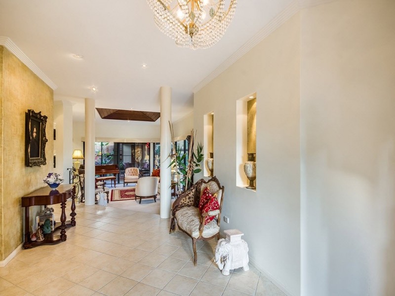 34 Kawanna St, Mudjimba QLD 4564