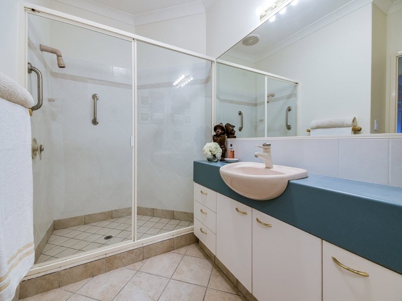 34 Kawanna St, Mudjimba QLD 4564