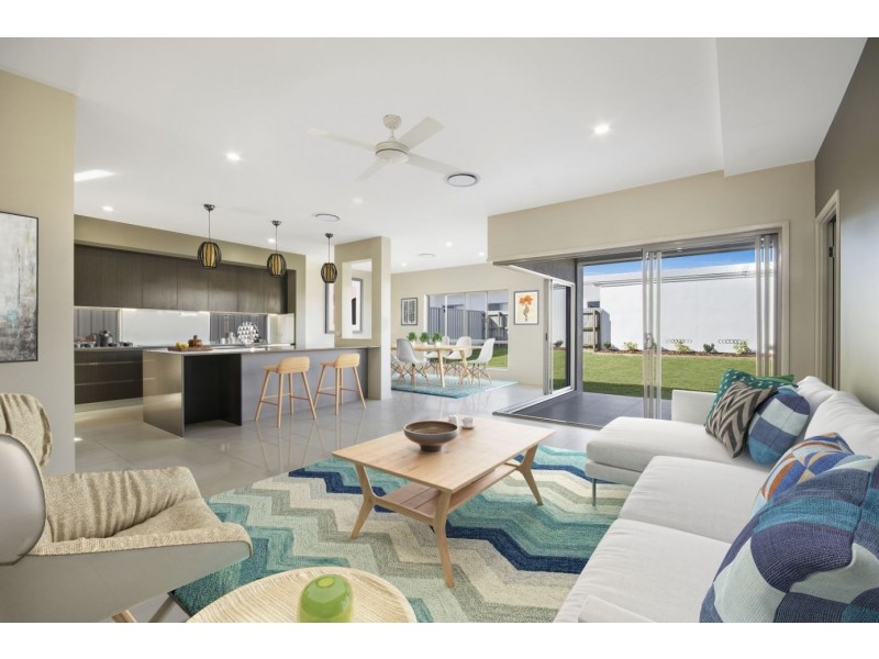 18 Newry Street, Mountain Creek QLD 4557