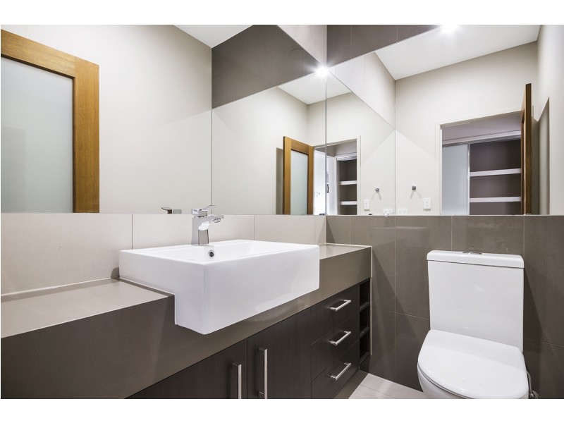 18 Newry Street, Mountain Creek QLD 4557
