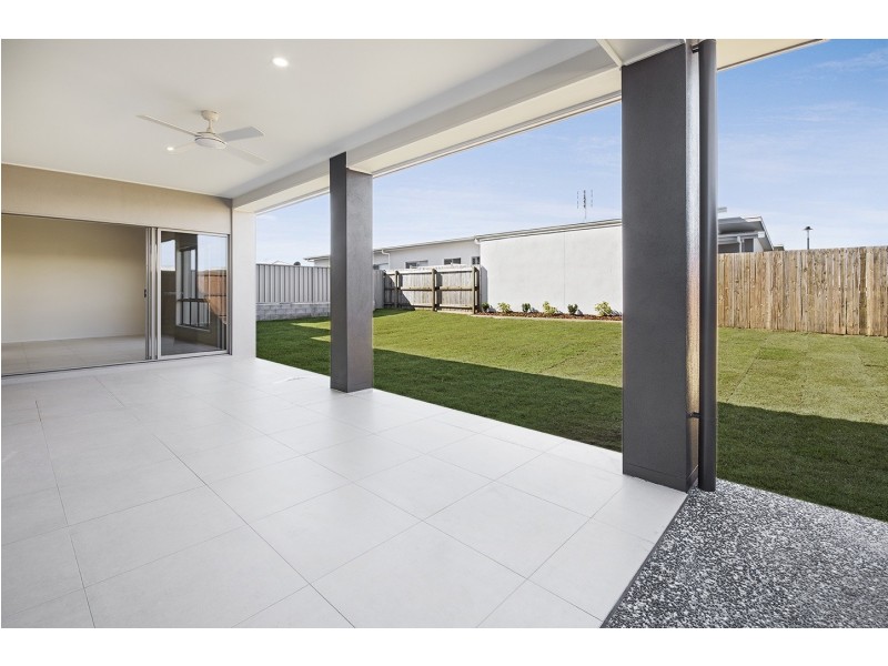 18 Newry Street, Mountain Creek QLD 4557