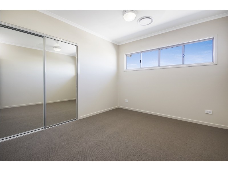 18 Newry Street, Mountain Creek QLD 4557