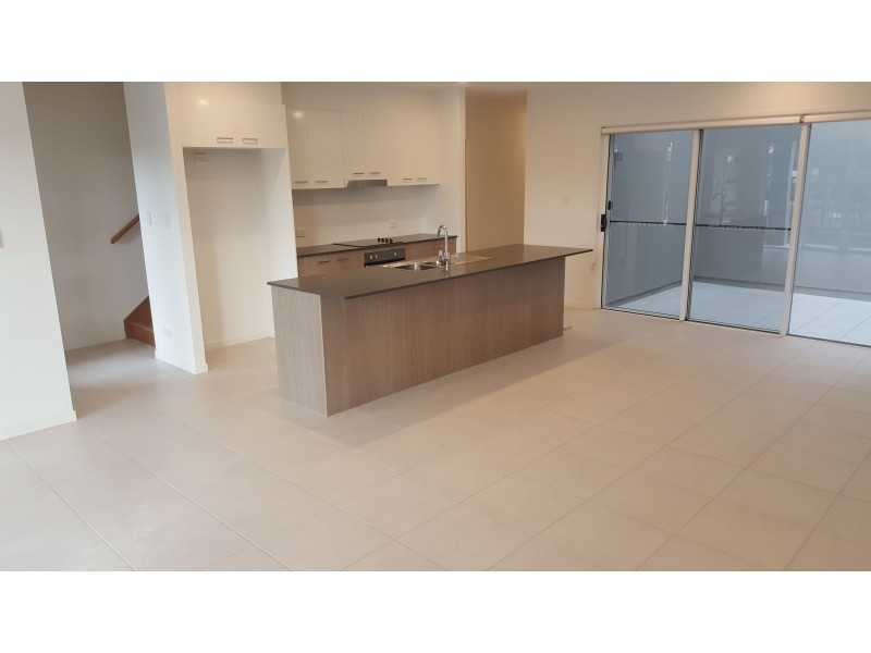 74 Prosperity Drive, Birtinya QLD 4575