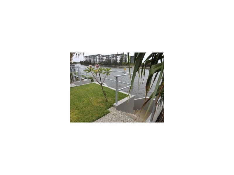 16/46 Regatta Boulevard, Wurtulla QLD 4575