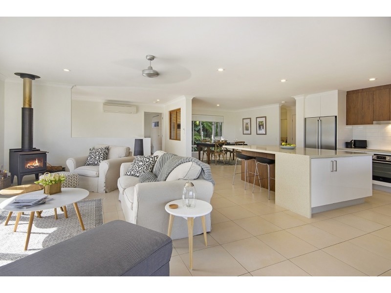 4 Horizons Drive, Coolum Beach QLD 4573