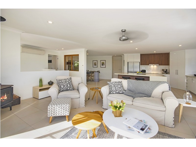 4 Horizons Drive, Coolum Beach QLD 4573