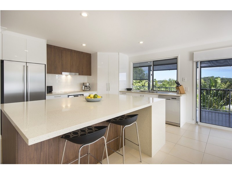 4 Horizons Drive, Coolum Beach QLD 4573