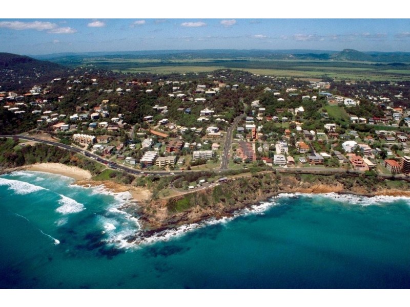 4 Horizons Drive, Coolum Beach QLD 4573