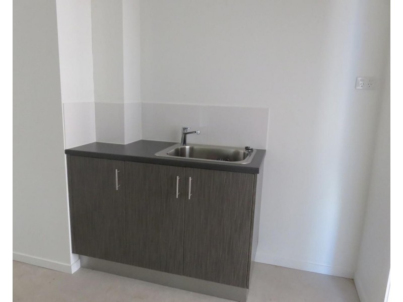 4/19 Ridge Road, Maroochydore QLD 4558