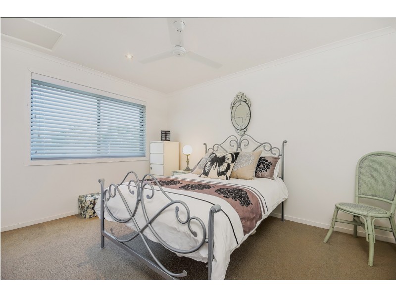24 Riviera Crescent, Peregian Springs QLD 4573