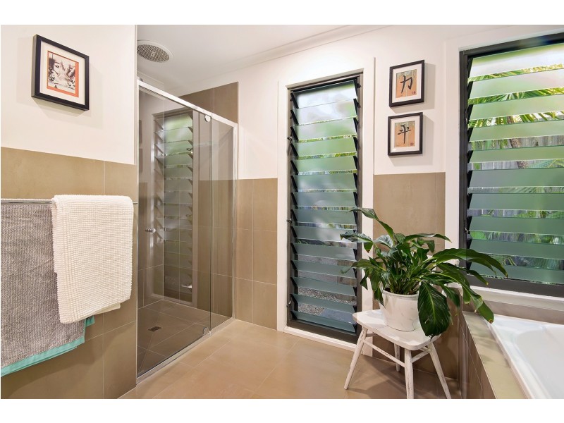 24 Riviera Crescent, Peregian Springs QLD 4573