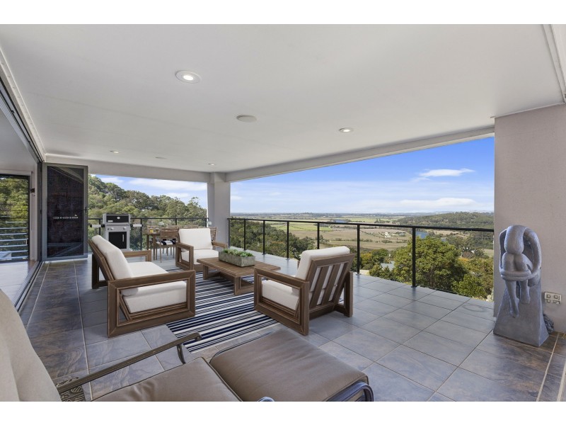 55 Ocean Vista Drive, Maroochy River QLD 4561