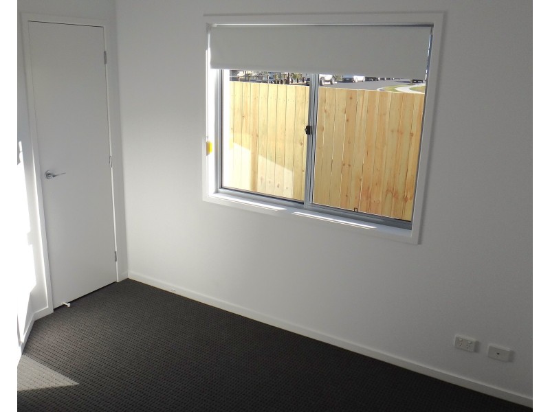 5 Vitality Place, Birtinya QLD 4575