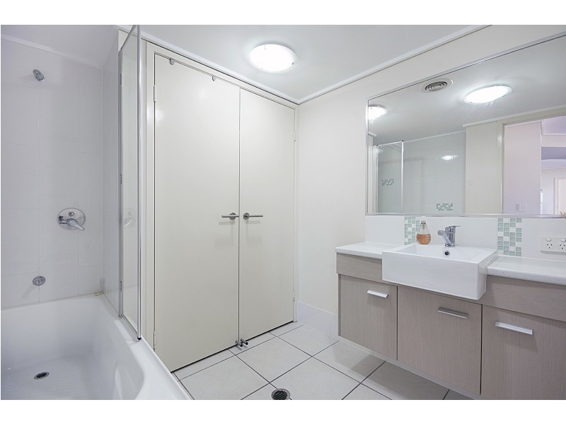 49/4 Grand Parade, Parrearra QLD 4575