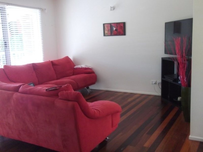 2/9 Gibson Street, Buderim QLD 4556