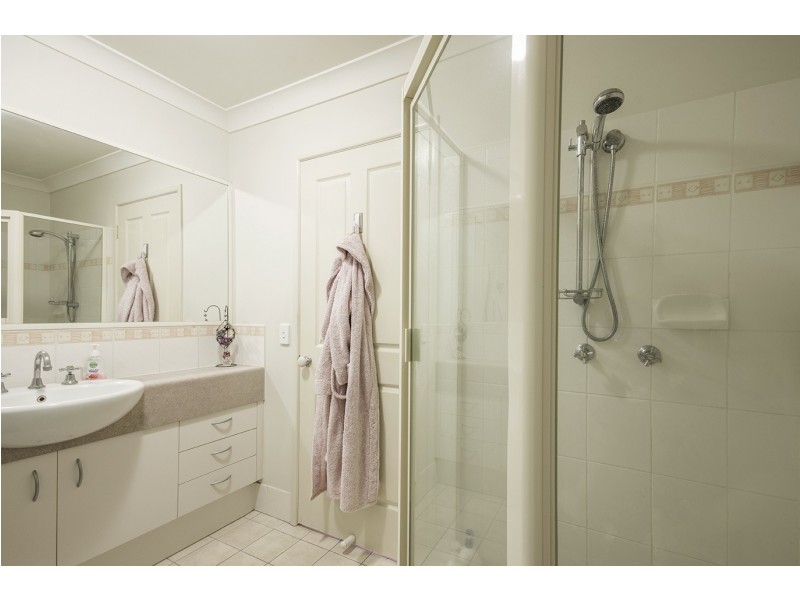 24/2 Springhill Drive, Sippy Downs QLD 4556