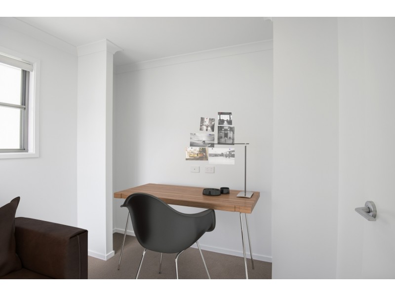 120 Sunshine Cove Way, Maroochydore QLD 4558