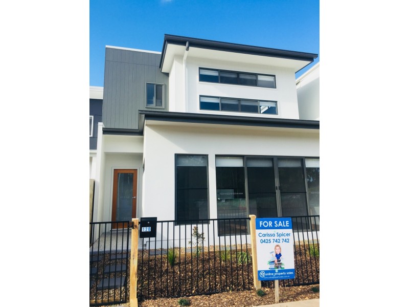 120 Sunshine Cove Way, Maroochydore QLD 4558