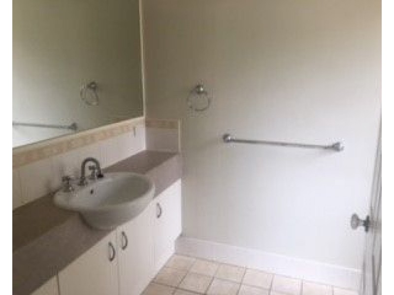 16/2 Springhill Drive, Sippy Downs QLD 4556