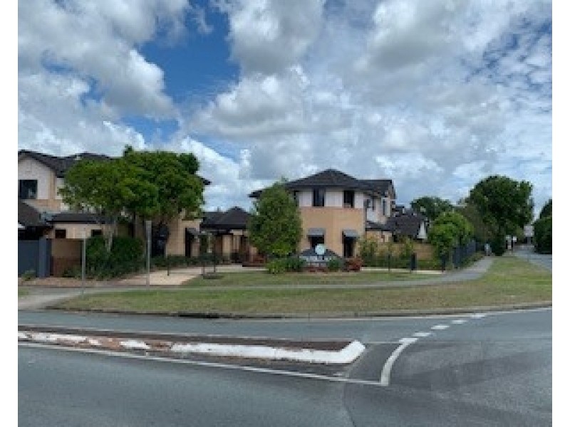 16/2 Springhill Drive, Sippy Downs QLD 4556
