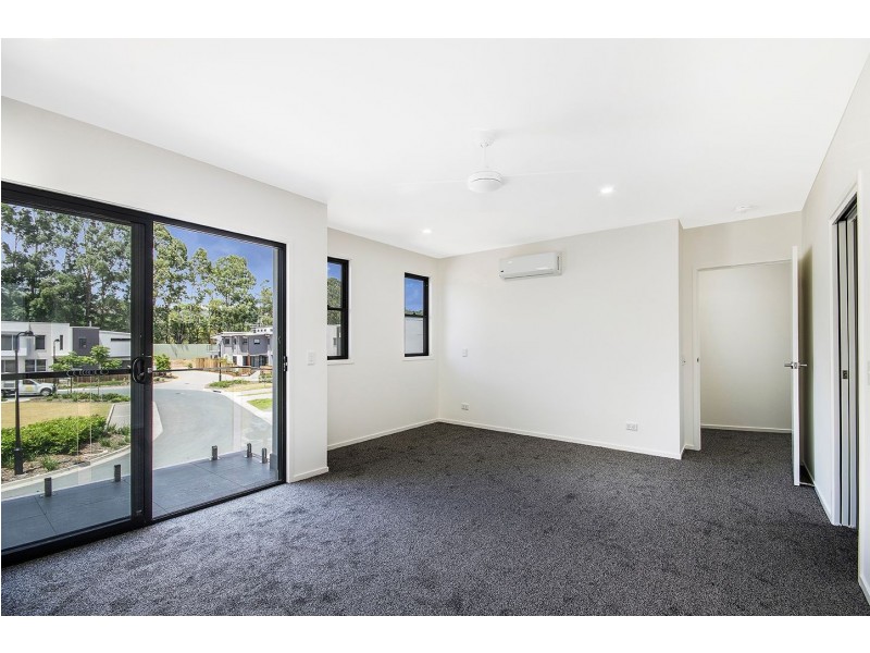 13 Round Bush Crescent, Maroochydore QLD 4558