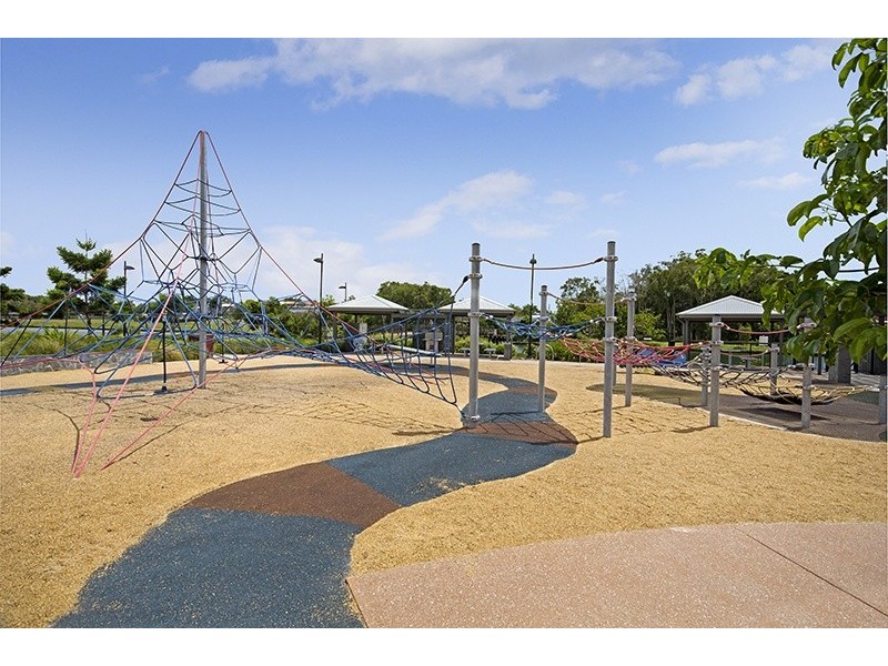 57 Mackenzie Drive, Maroochydore QLD 4558