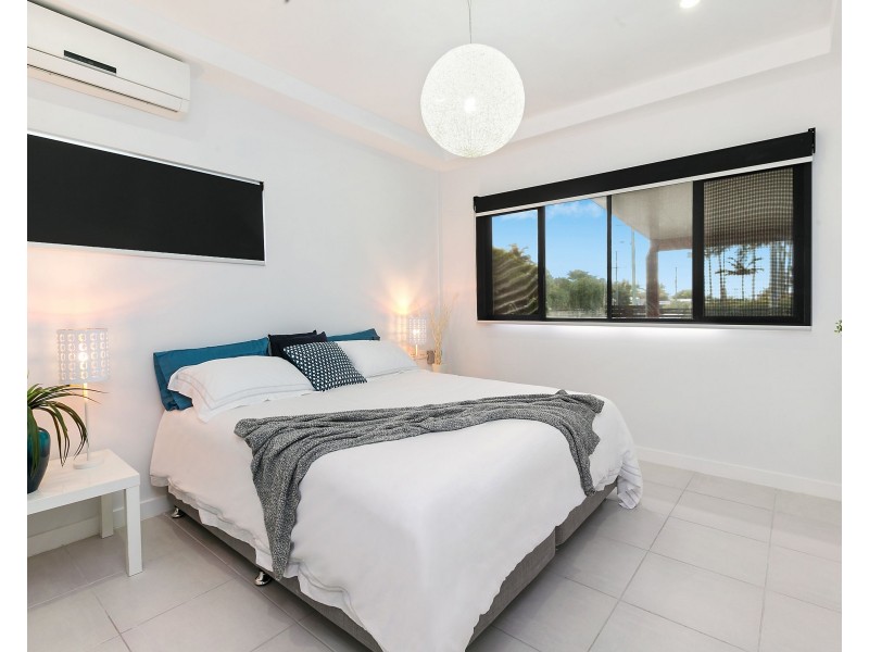 24 Minkara Street, Warana QLD 4575