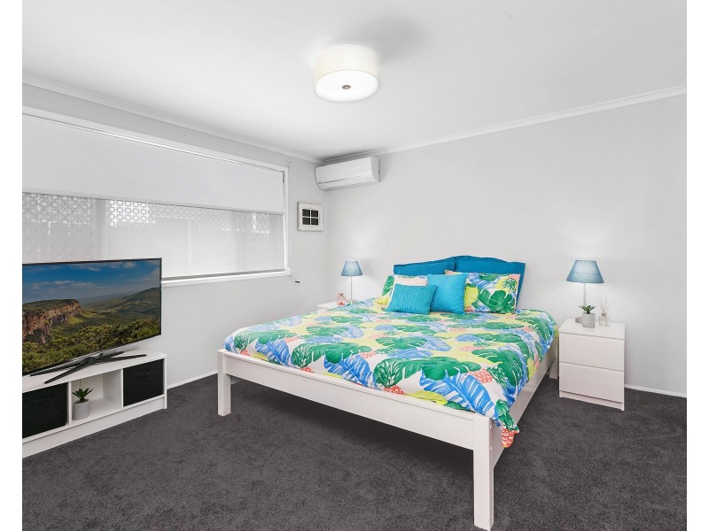 24 Minkara Street, Warana QLD 4575