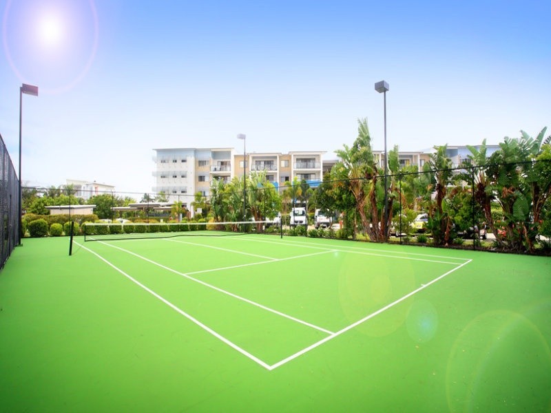 3/4 Grand Parade, Parrearra QLD 4575