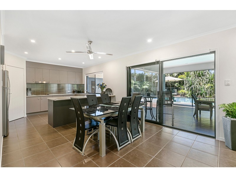 3 Thomson Place, Peregian Springs QLD 4573