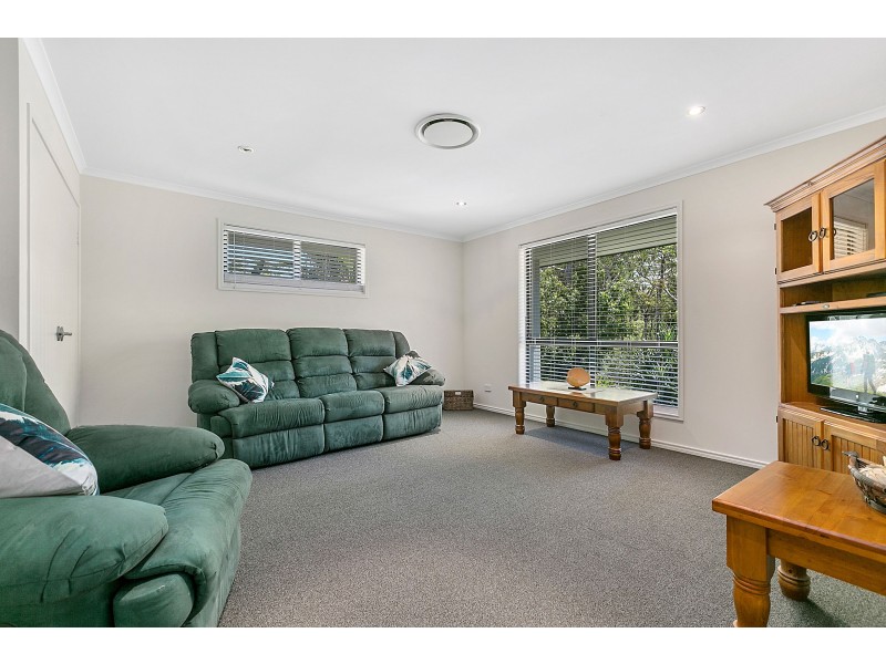3 Thomson Place, Peregian Springs QLD 4573