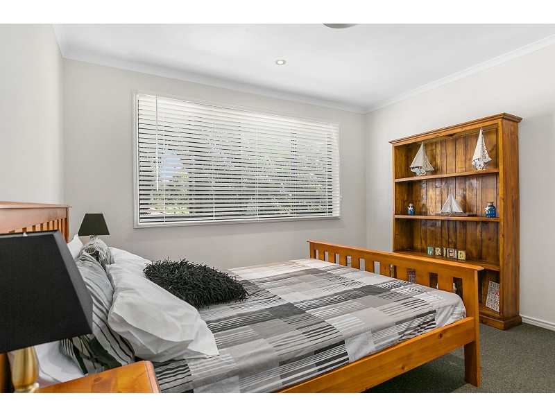 3 Thomson Place, Peregian Springs QLD 4573