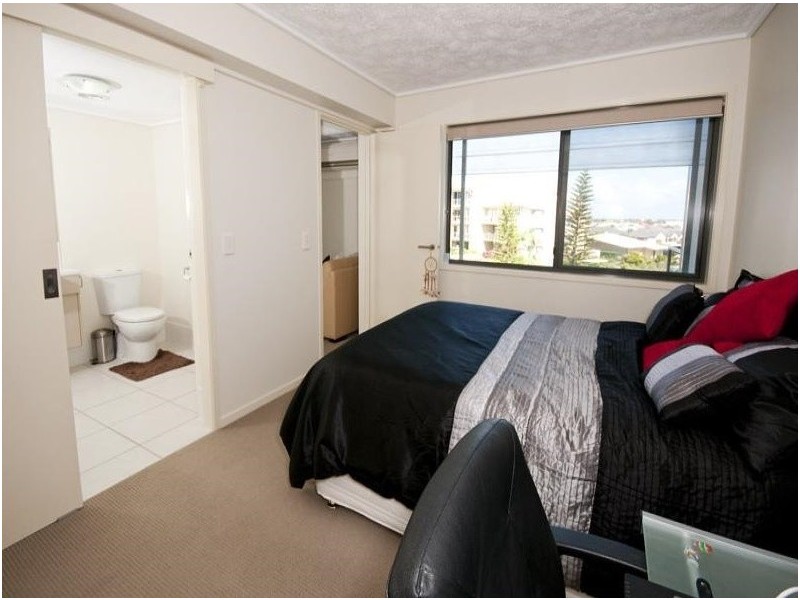 38/4 Grand Parade, Parrearra QLD 4575