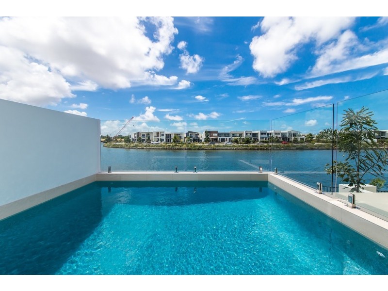 14 Mackenzie Drive, Maroochydore QLD 4558