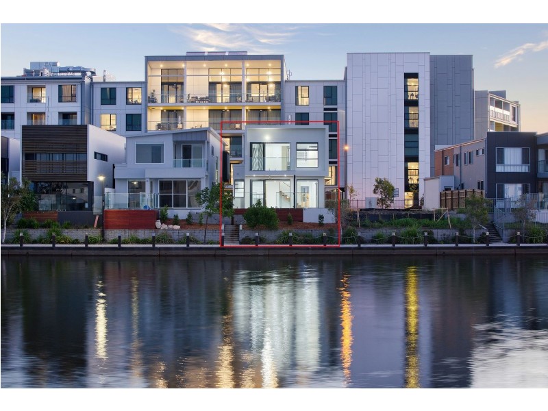 52 Reflection Crescent, Birtinya QLD 4575