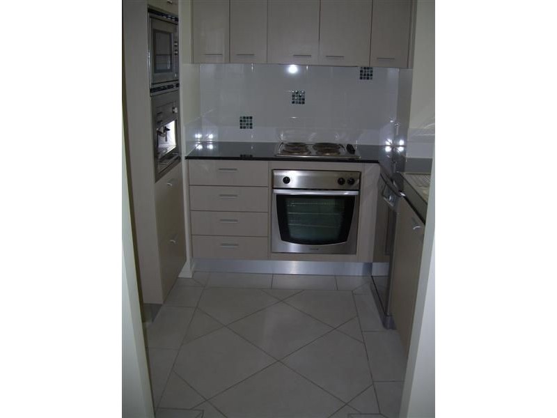 59/4 Grand Parade, Kawana Island QLD 4575