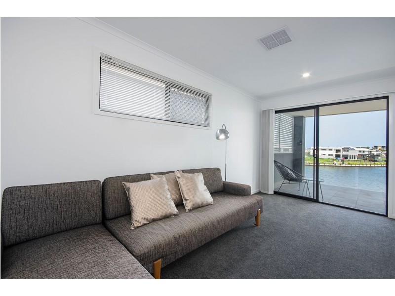 24 Reflection Crescent, Birtinya QLD 4575