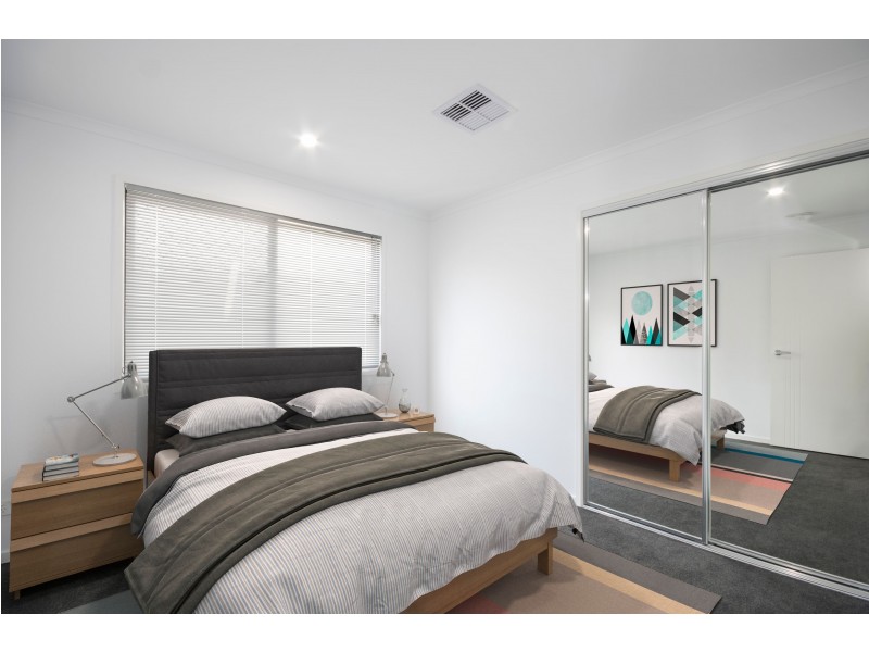 24 Reflection Crescent, Birtinya QLD 4575