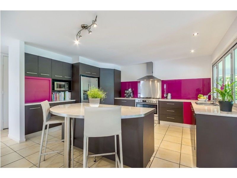 4 Exford Court, Cooroibah QLD 4565