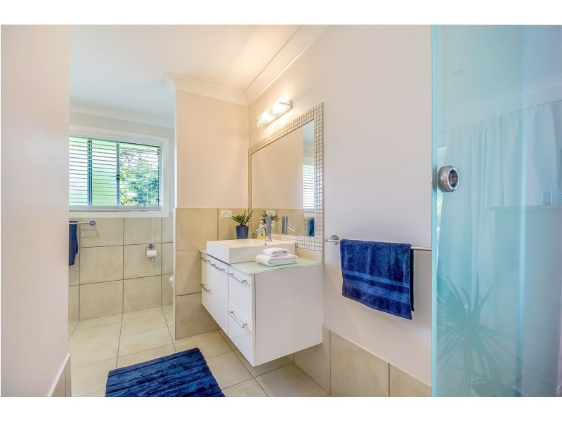 4 Exford Court, Cooroibah QLD 4565