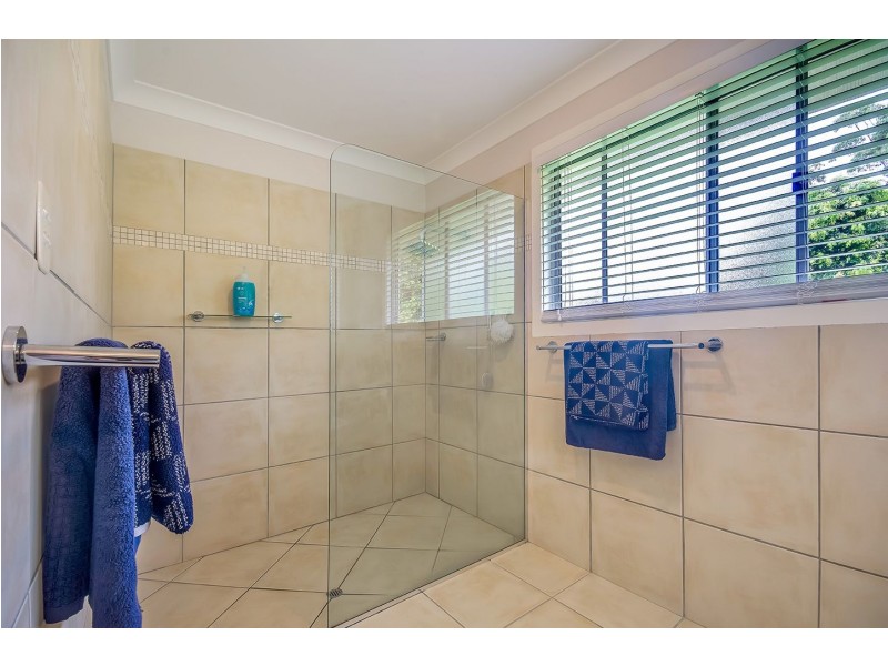 4 Exford Court, Cooroibah QLD 4565