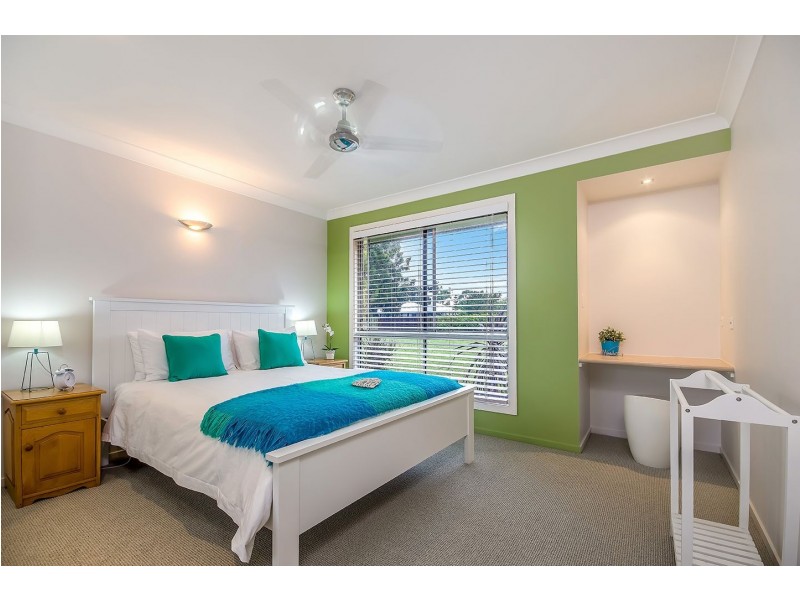 4 Exford Court, Cooroibah QLD 4565