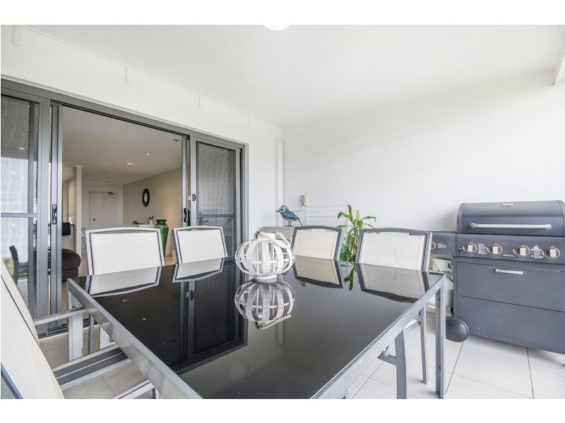 59/4 Grand Parade, Kawana Island QLD 4575